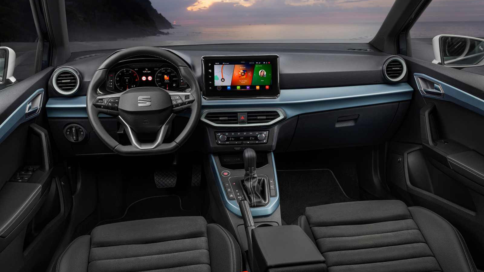 seat arona salpicadero