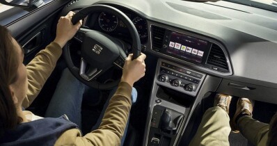 medidas seat leon interior